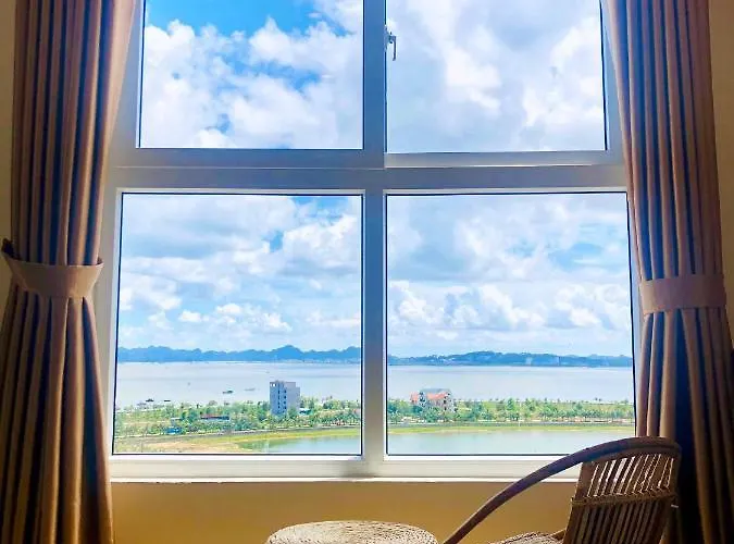 Bunhomestay ☆ Sea-view Bedroom 3br/apt☆netflix+pool☆near Harbour Apartment