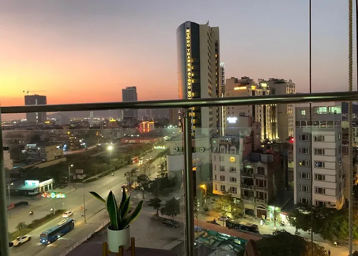 Apartment Bunhomestay ☆ Sea-view Bedroom 3br/apt☆netflix+pool☆near Harbour Ha Long